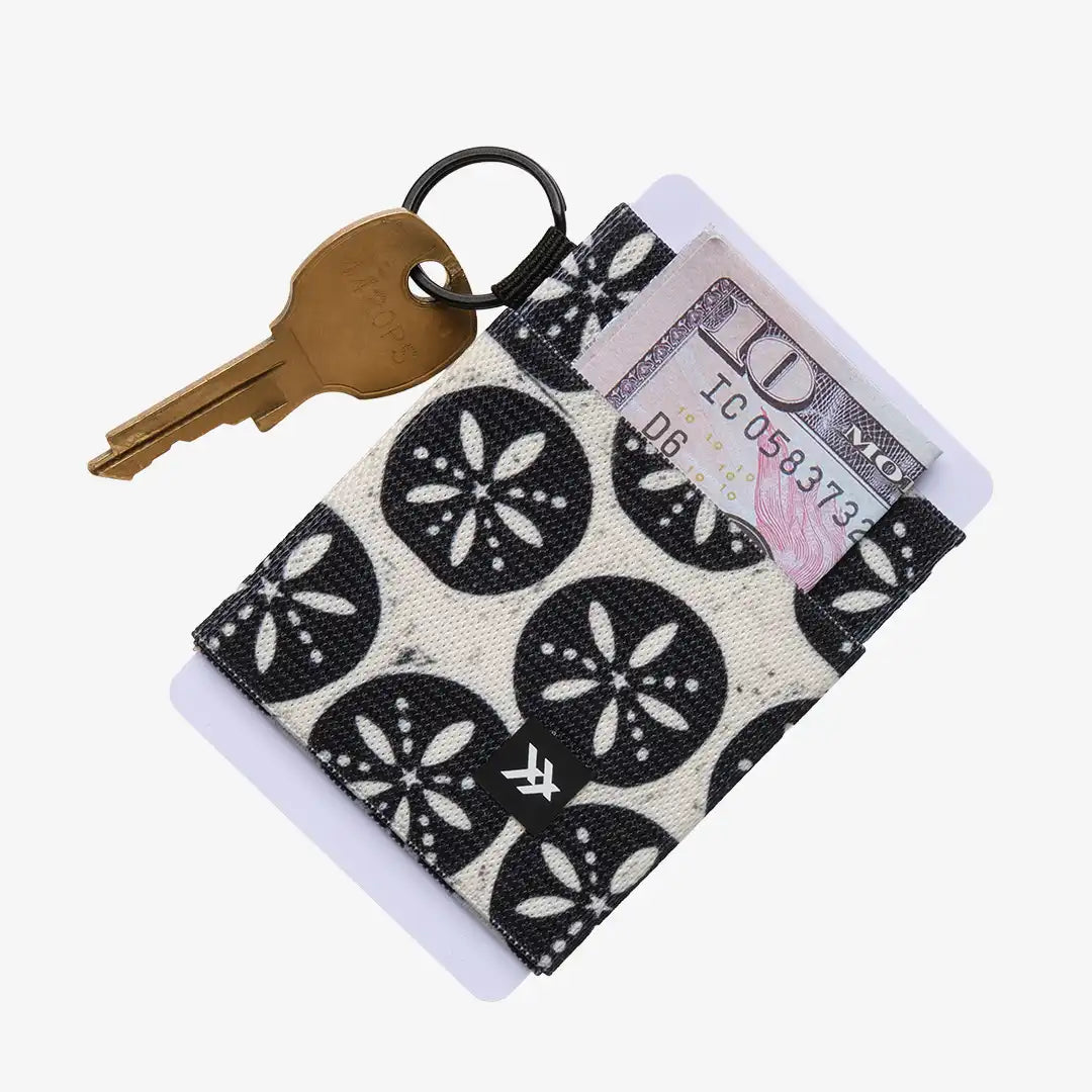 Sand Dollar Black - Elastic Wallet