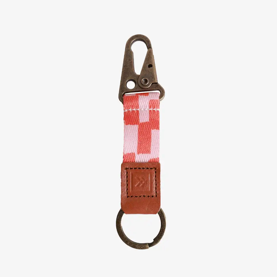 Scout Peach - Keychain Clip