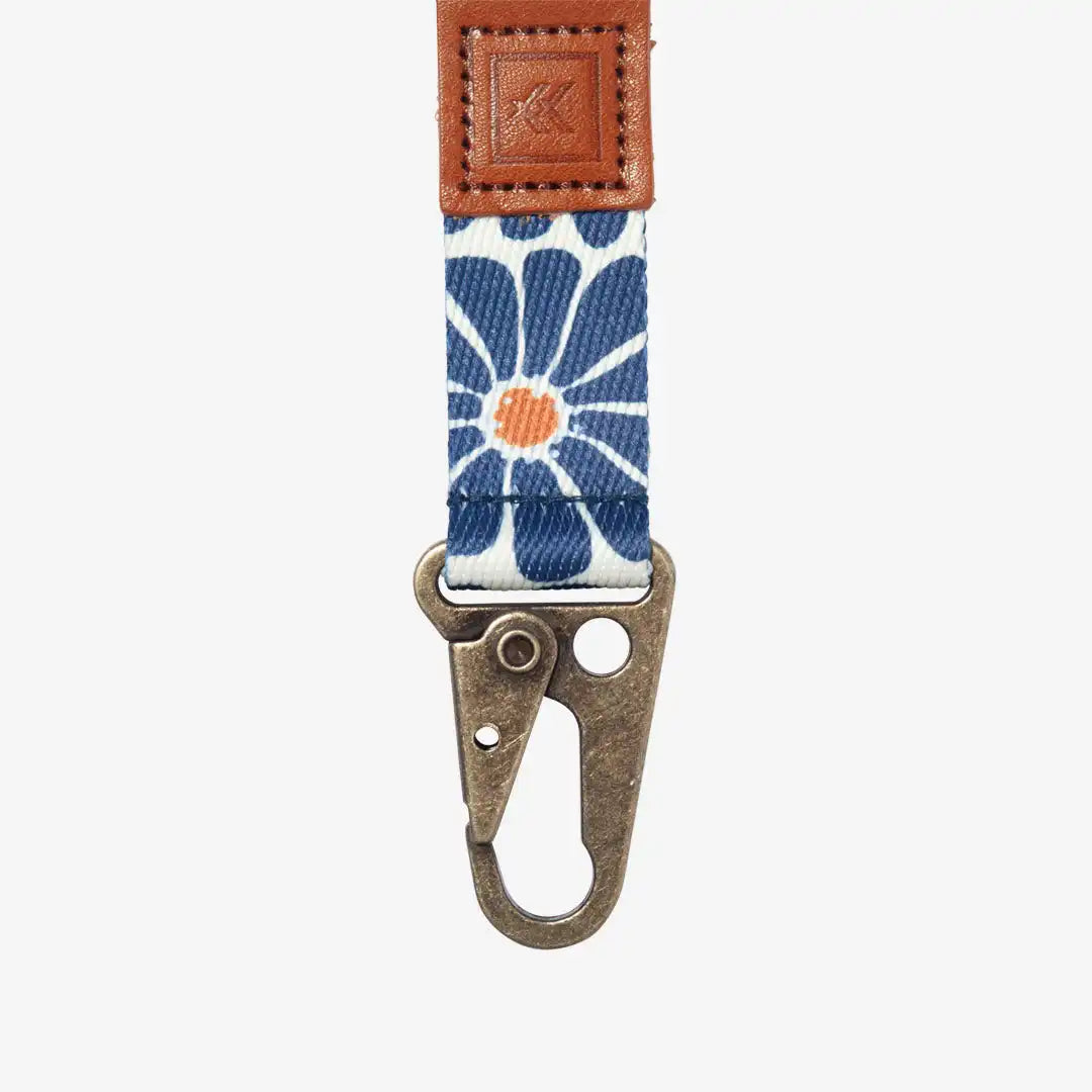 Emmeline Navy - Keychain Clip
